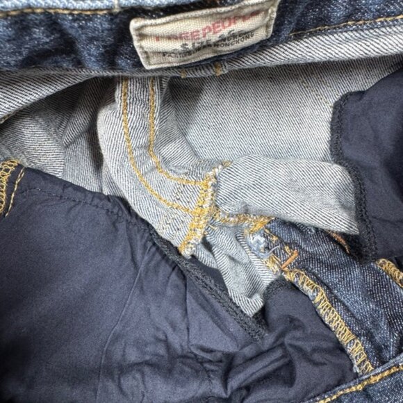 Vintage Y2K Free People Low Rise Zip Fly Flare Dark Blue Wash Blue Jeans Size 25 - Picture 13 of 15